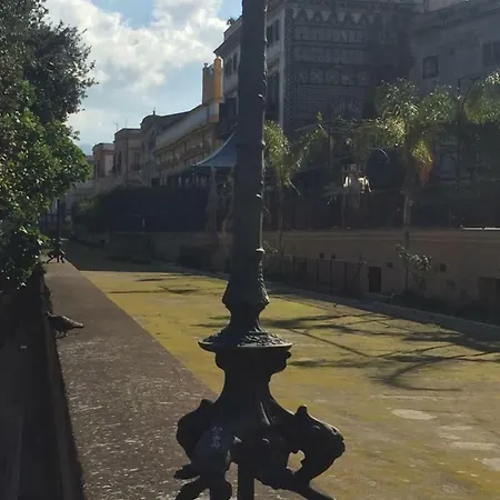 Casa Del Mare E Della Musica Hébergement de vacances *